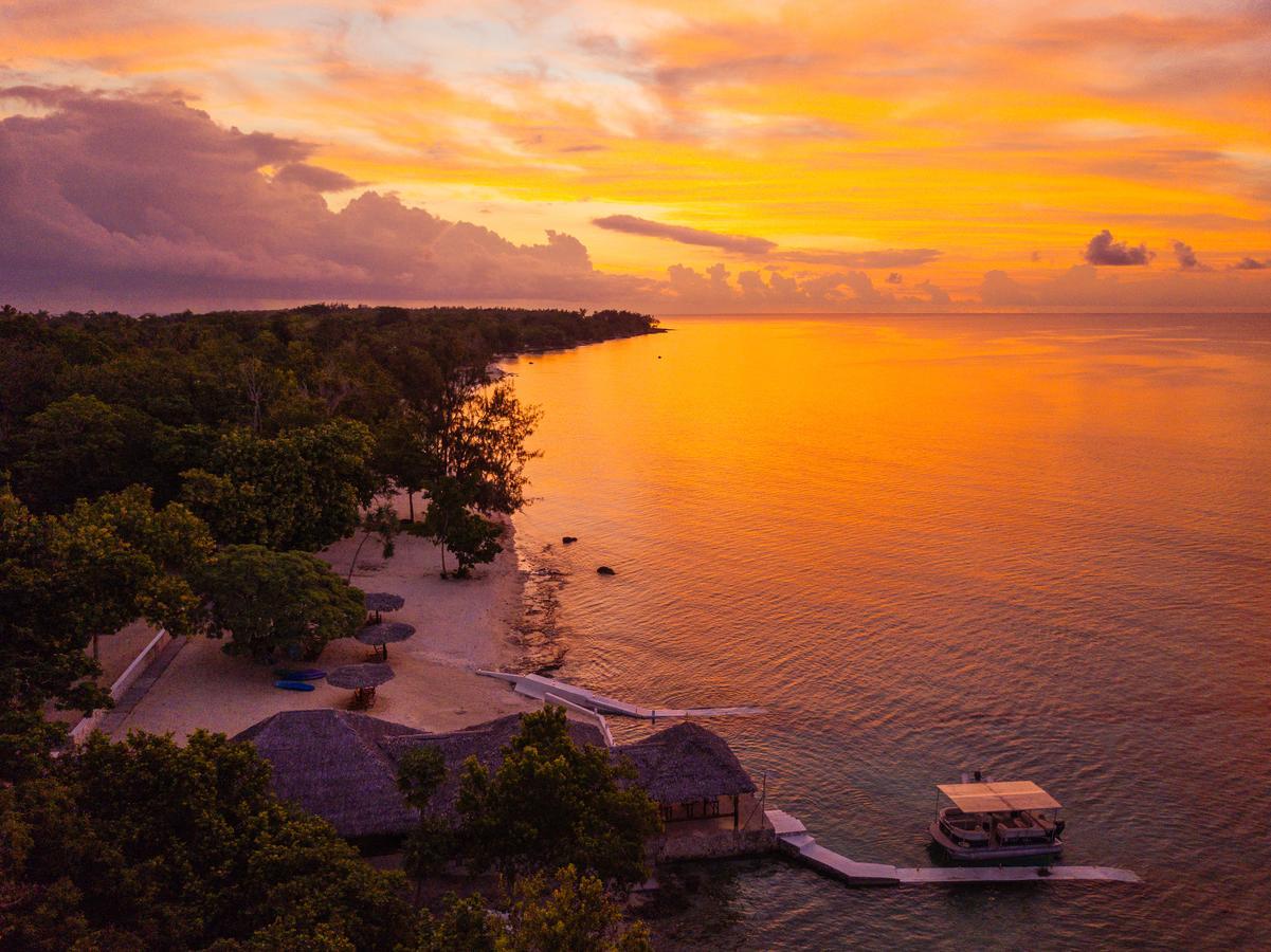 Coco Beach Resort Port Vila Exteriér fotografie